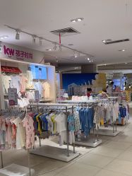 -孩子王(静安大融城店)