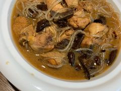 小鸡炖蘑菇-上关雪東北菜(中房金谊店)