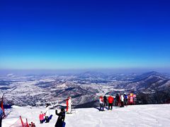 -中旅松花湖滑雪场