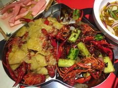 -咪佬肥肠鸡，黔江鸡杂，小龙虾(冉家坝店)