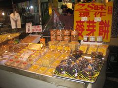 -六合夜市
