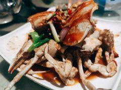 -三亚火车头万人海鲜广场