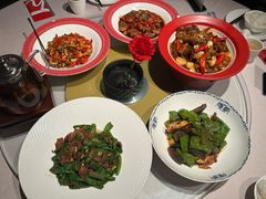 -千百味红餐厅·江西菜(绿地双子塔店)