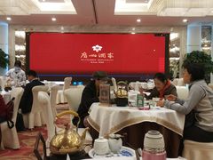 大堂-广州酒家(昌岗地铁站店)