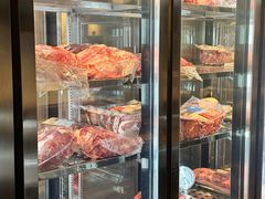 -MONICH牛排融合餐厅(和义大道购物中心店)