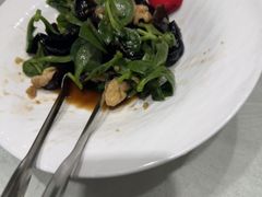 -海派美食·家宴海鲜青岛菜·石锅鲽鱼头(东方城店)