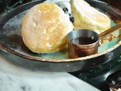黑糖珍珠奶油热香饼-The Rug Cafe(王府中环店)