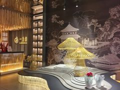 -一朵菌·野生菌探索家火锅(南亚店)