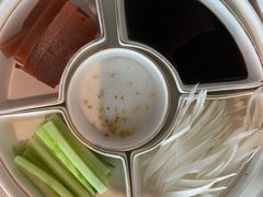 精品烤鸭-悦江(梅奔中心店)