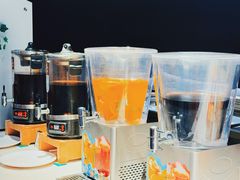 -涨巢·潮玩水疗局