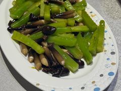 -郑庄脂渣海鲜楼(九水路店)