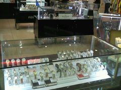 -米莱欧百货(吉利店)