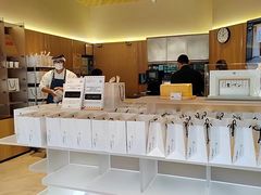 -银座仁志川·生吐司专门店(香港广场店)