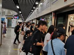 -上海动物园(地铁站)