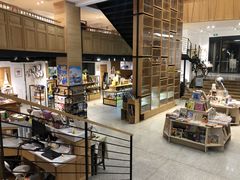 -简屋书店