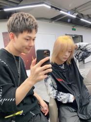 -斑斓色彩沙龙