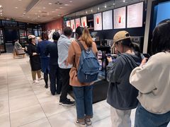 -星巴克(上海虹桥新天地二店)