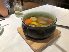 玉米龙骨汤-老湘亲·品鉴湘菜(湖里店)