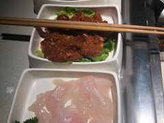 -海底捞火锅鲜切牛肉主题店(长寿路店)