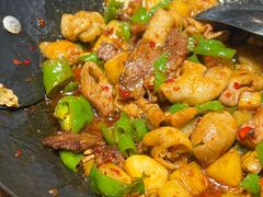 -聚鑫朋酸菜肥肠(文艺路口店)