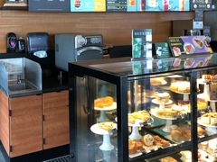 面包甜点陈列柜-星巴克(延吉百利城店)