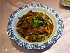 -燕坤食府