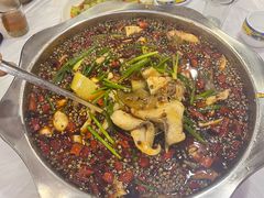 -乡土特色.冷锅鱼.牦牛肉汤锅