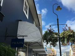 -伦敦比斯特购物村