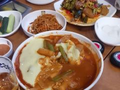 -喇喇排骨火锅·传统韩式脊骨汤(望京西园总店)