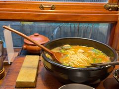 -银米·云南传统过桥米线(双廊黑金冠店)