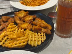 -必胜客(漕宝路店)