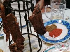 馕抗架子肉-巴依老爷新疆美食(常营店)