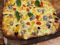 -1886德国汽车餐厅(外滩十六铺码头店)