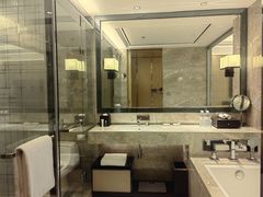 -上海宝华万豪酒店