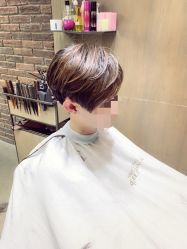 -韩国李知恩形象设计