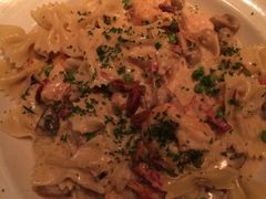 -The Cheesecake Factory(baldwin avenue)