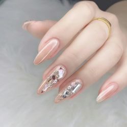 -EAST日式美甲美睫沙龙