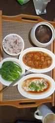 -臻康乃馨月子中心(集美店)