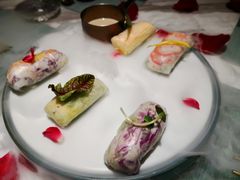 漫步花开彩虹卷-蜜桃花开·中西融合菜E&W(南长街店)