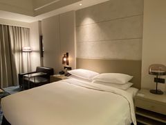 -上海漕河泾万丽酒店