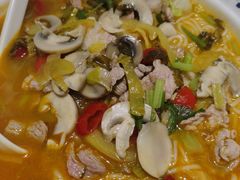 -粉小主·贵州酸汤牛肉粉(南京仙林金鹰店)