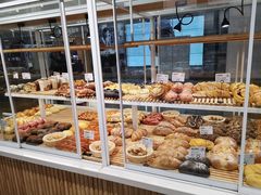 -焙丽拾光(麦凯乐直营店)
