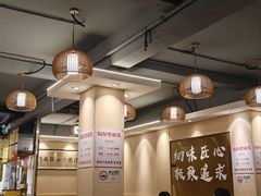 -胡须佬鸡煲四季火锅店(石厦西村直营店)