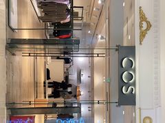 -COS(月星环球港店)