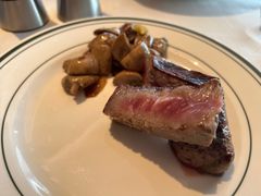 -Wolfgang’s Steakhouse 沃夫冈牛排馆(上海白玉兰广场店)