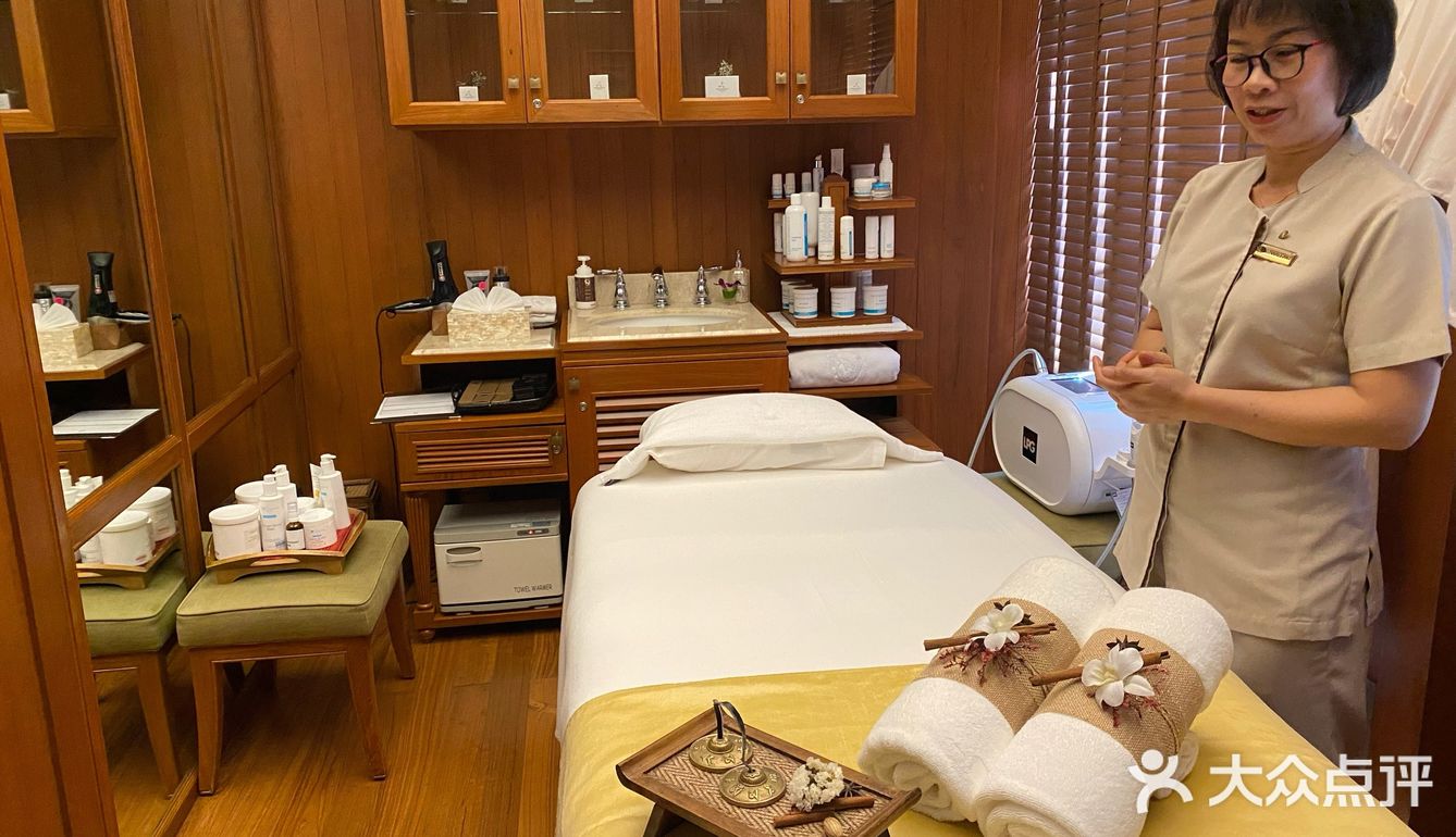 定义亚洲按摩标准的SPA，但不要晚上8：30后去