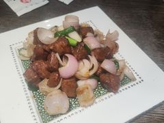 -魁盛居百年鲁菜馆(县西巷店)