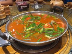 -亮欢寨酸汤鱼(沙冲路店)