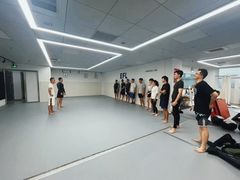 -EFL巴西柔术·综合格斗·泰拳·少儿体能训练(虹桥德必馆)
