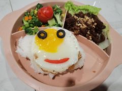 -布鲁豪斯亲子欢乐家庭餐厅
